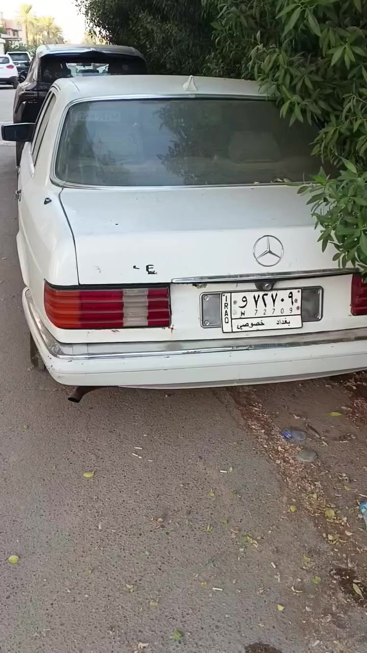 السلام عليكم ورحمة الله وبركاته 
مرسيدس موديل 1988 بغداد بأسمي تحويل ثاني يوم مكينة وگير بطة  3000 سياره البيع شوف العين حاليا موجوده بغداد لمعرفة السعر الاتصال على الرقم *********** متوفر واتساب
