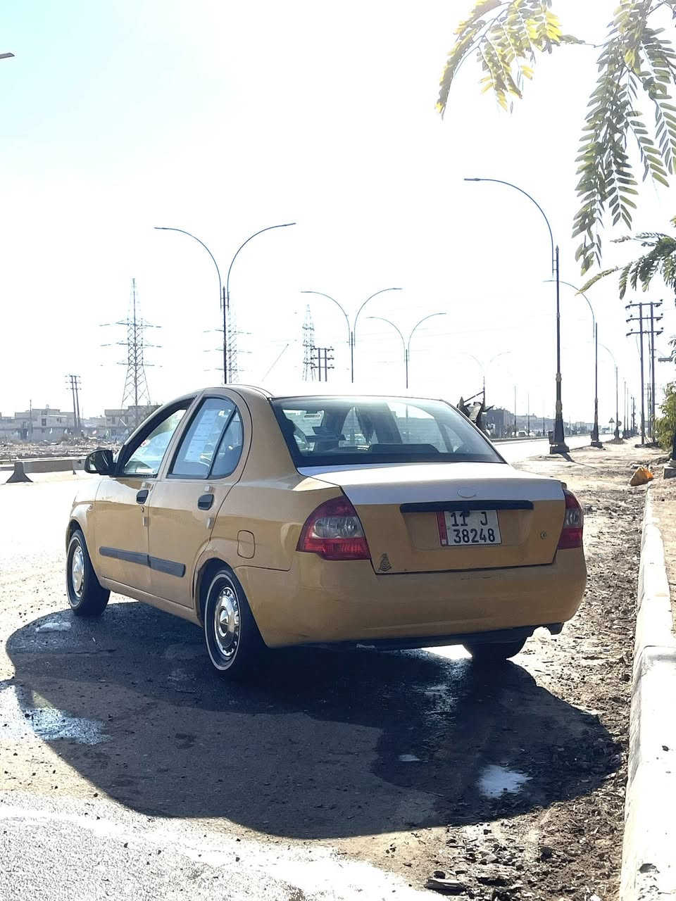 السلام عليكم طيبه للبيع مديل 2015 رقم بغداد إنكليزي  سياره بيه صبغ جاملغ امامي  سياره جاهزه مكان سياره كربلاء السعر 36 وبيها مجال شراي اتصل***********
