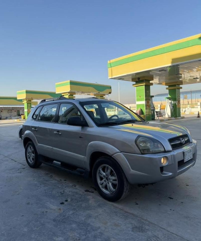 توسان 2007
محرك 2000 دوش 

تبريد ثلج 

شاشه

حساسات خلفيه

سياره احلى من الصور  وكلشي مذكور بلسونر 

ارقام وهزه جديده مكان السياره البياع السعر 95 

للستفسار ***********
