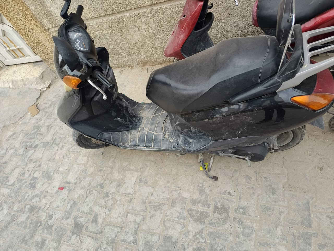 دراجة سبيسي ياباني
نكرة سلف شغالة كل شيء مابيها 
سعرها 450 مكاني بغداد 
متواجد بفيس


**إذا كنت صاحب هذا الإعلان وتريد حذفه لأي سبب، رجاءا أرسل رسالة إلى الدعم الفني**