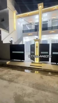 ثلاث دور • حي العسكري • ١١٨م