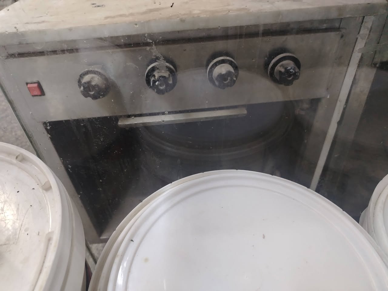 السلام عليكم ورحمة الله وبركاته
متوفر عدد ٢ يشتغل ع الغاز
ويكون دوار كهرباء
حيل نظيفات مال فنادق
السطح مرمر والشغل كله أوربي اعتقد
موجودات بالثعالبه
سعرهن ٥٠٠ وبيهن مجال


**إذا كنت صاحب هذا الإعلان وتريد حذفه لأي سبب، رجاءا أرسل رسالة إلى الدعم الفني**