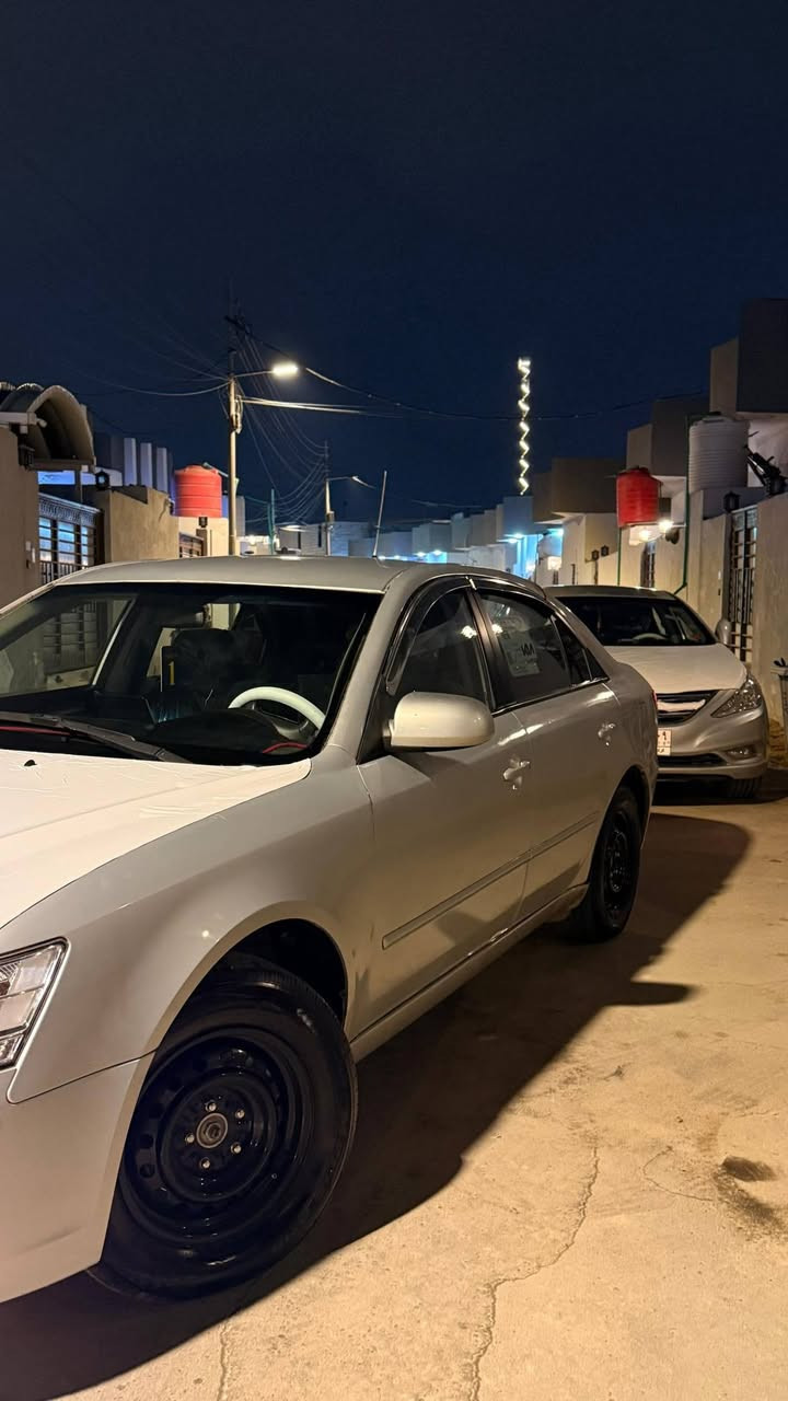 سوناتا 2011اصل
للبيع او مراوس بسوناتا مضلع او النترا مضلع فقط
سيارة غاز غاز ادوات كص جنطة متوم شمالي 
جاهزه من كلشي تخم تاير مكينه كير تايرات جدد كارتون 
ربع ماذب عليها 
***********
مكان بصرة
