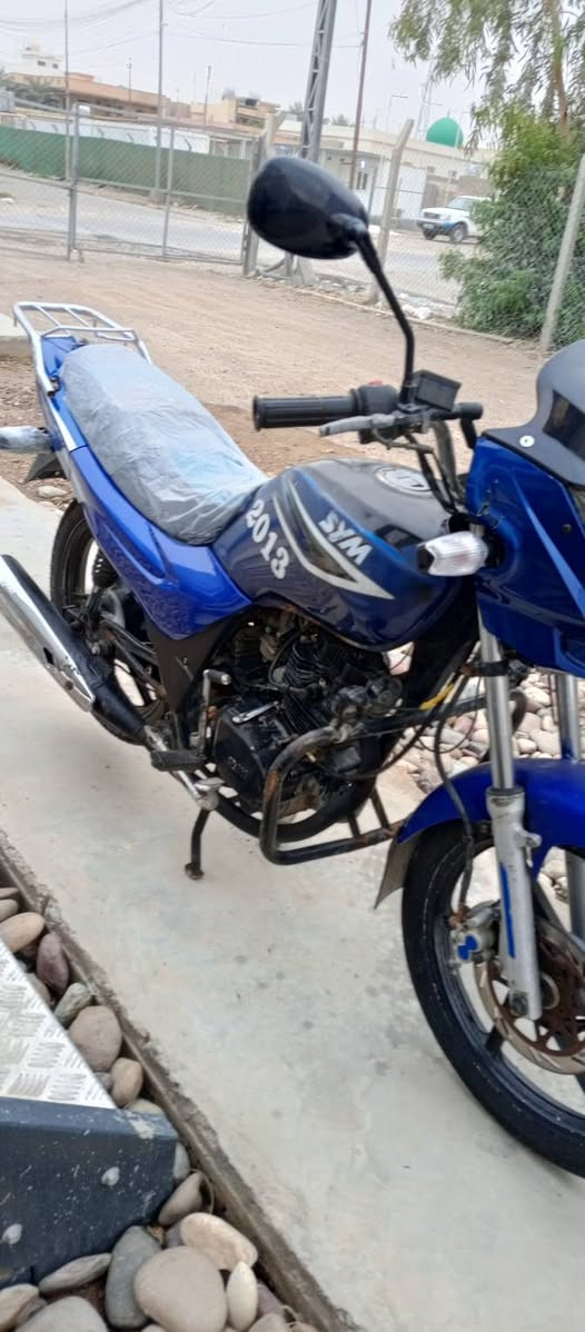 سايم موديل 13محرك مكفول كير كلجات كهربائيه صلف هندر شغال تايرات جديده اوياله لاعوج ولارگله ابريك جديد موطور كلش ناعم ومال جناي احسن من التكسيات ايودي ويجيبك وين متريد وترايك وين متريد مكمرك وأوراق كامله اصوليه كمرك كامل بس اسجل مو استنساخ اصليه السعر 600وبي مجال مو اتخابر اتكلي جديد الموطور مو جديد بس نضيف وماكو شي نقص ولابي ضربه ولاطخه ولامكلاوب اكرر انوب مكمرك وأوراق كامله تعال شوفه وبيك خير وتدلل المكان الرمادي الملعب للستفسار ***********
