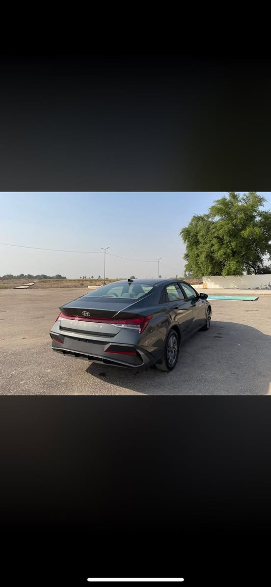 السلام عليكم للبيع النترا مويل 2024 دخول جديد (بدون رقم) منفيس بأسمي تحويل ثاني يوم حادثها فقط بنيد راجع بارد بسيط بدون اي دواخل باقي السياره مكفوله من الصبغ والتبديل ماشيه (15ميل) علا وضع الشركه محرك 2000 دوش )
—————————————————--
2-بصمه وتشغيل عن بعد 
3-ويل كب 17 كروم 
4-رادارات أماي خلفي 
6- لا يت لد زنون 
7-لد داخلي بل دشبول 
8- شاشه دجتل متصله 
9-تبريد بيانو منفصل
باقي المواصفات معروفه 
—————————————————
السعر154بيها مجال بصيط مكاني بابل الحلة الرقم 

 📞***********
    
واتساب فقط.  ☎️***********
