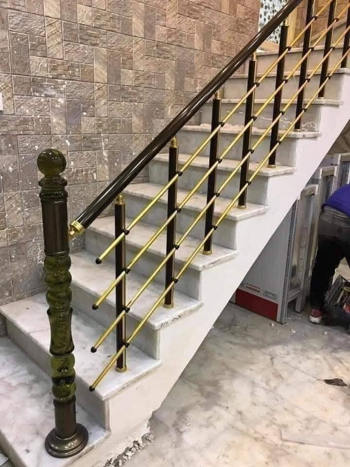 عمل كافه انواع المحجر الدرج بسعر 45/الف  المتر 

سعر الدنكه الكرستال ١٢٠/الف 

***********
