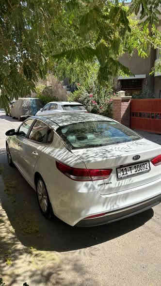 سلام عليكم للبيع
كيا اوبتما خليجي وكاله الدوليه موديل 2018
مواصفات عاديه
رقم بغداد بسمي
ماشيه 101 الف كم حقيقي
محرك 2000 دوش
محرك كير بلادي مكفول
السياره مكفوله من الصبغ
بيها كرده صارت بل جاملغ والبابتين صفحه السايق
وتبدلت القطع بقطع اصليه من الوكاله 
وبيها رصعات مال حالوب خفيفه جداً
السعر 148ورقه وبيها مجال 
مكان السياره بغداد
***********
