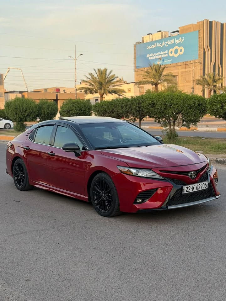 موديل 2019
ماشيه 105 ميل 
بدون ايرباك 
هذه جاملغ وبيهه كلير امريكه جاملغ خلفي وباب خلفي بدون ضرر 
180 ورقه
كير محرك كفاله ***********
