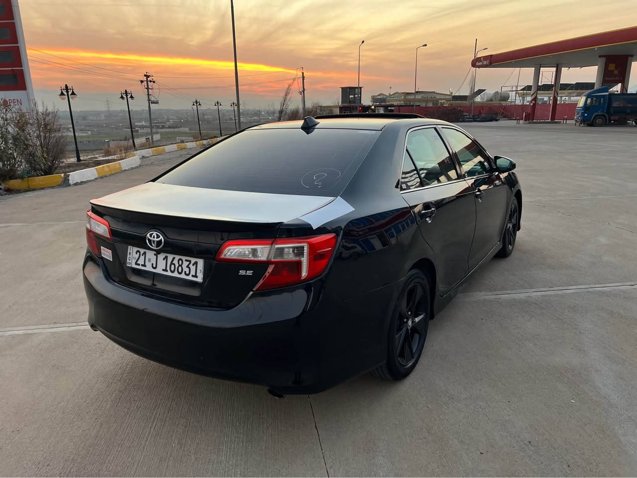 کامری ٢٠١٢  مەواسەفات se سلایت    کوشن کارەبایی  دژە خلیسک گێر حادی و تۆماتیک تەحدیل سورحە فۆیۆم و بلوتوس و جەندەها مواسەفاتی تر
سەنەوی و تایەی تازەیە گێر و مەکینە بە شەرت وەکوو بۆیاخ  بەس بۆنیت بۆیاخە  بێ ناوەوەوە
شوێن :رانیە
***********vibar w watsapp
*********** رانية, السليمانية
