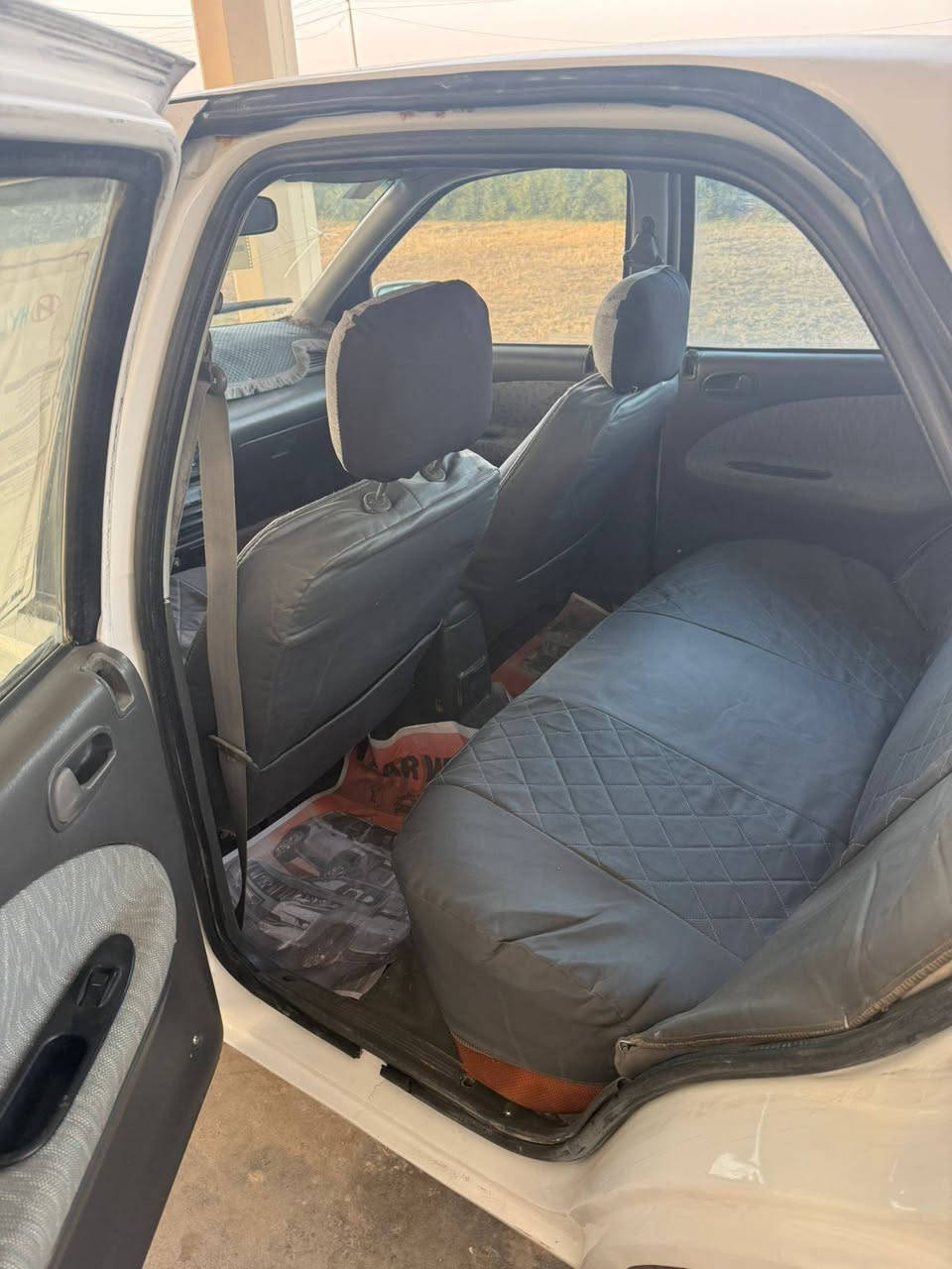 السلام عليكم..
كيا سيفيا للبيع. 
موديل 96. 
رقم بغداد.
مشروع وطني سنويه ل28. 
كير محرك خير من الله. 
صدر جديد. 
تخم تاير جديد. 
كهربائيات كلها شغاله. 
السياره جاهزه من كل النواحي. 
مصبوغه حزام قماره بلاديه.
38 وبيها مجال لطيبين..
***********
