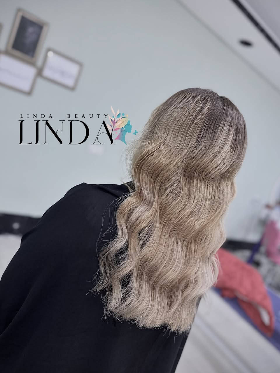 آومبرى  🍯🍯 
سەرچاو ! ئێمە ئۆفەری ئۆمبرێمان درێژ دەکەینەوە تەنها بۆ تەواوی مانگەکە،

تدللون علينه ونمد عرض الاوبري طول هذا الشهر فقط

#linda_beauty_center 
*********** ☎️
