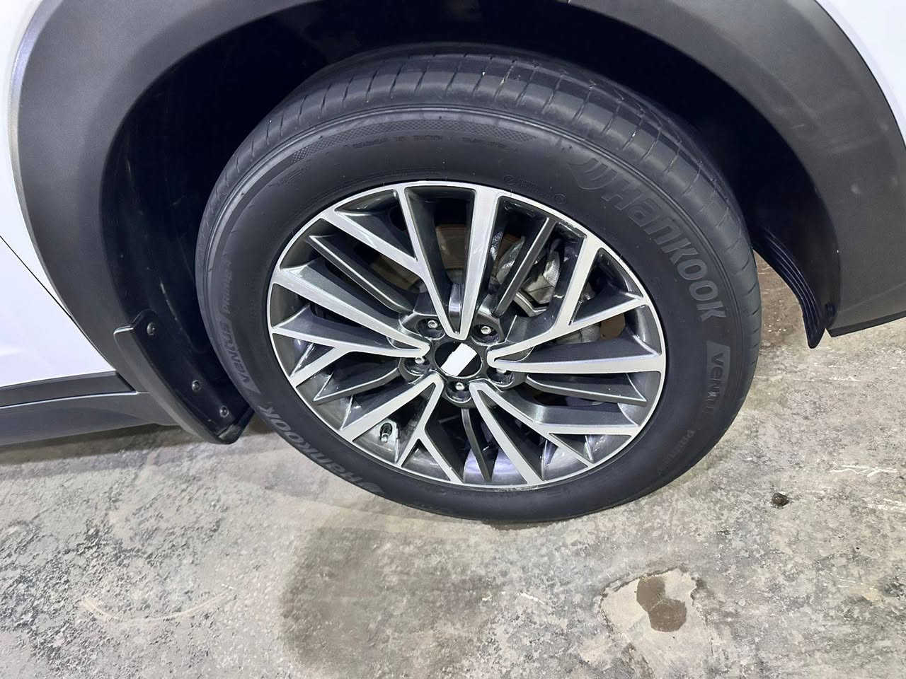 سلام عليكم توسان ٢٠١٩ شركه الكاصد فووول مواصفات عدا البانوراما سياره حيل نظيفه كفاله عامه من التبديل والصبغ والبارد ماشيه ١٢٦ الف سنويه جديده هزه جديده  معروضه ب ٢٠٥ وبيه مجال العنوان اليوسفيه ناحيه الرشيد للاستفسار ***********
