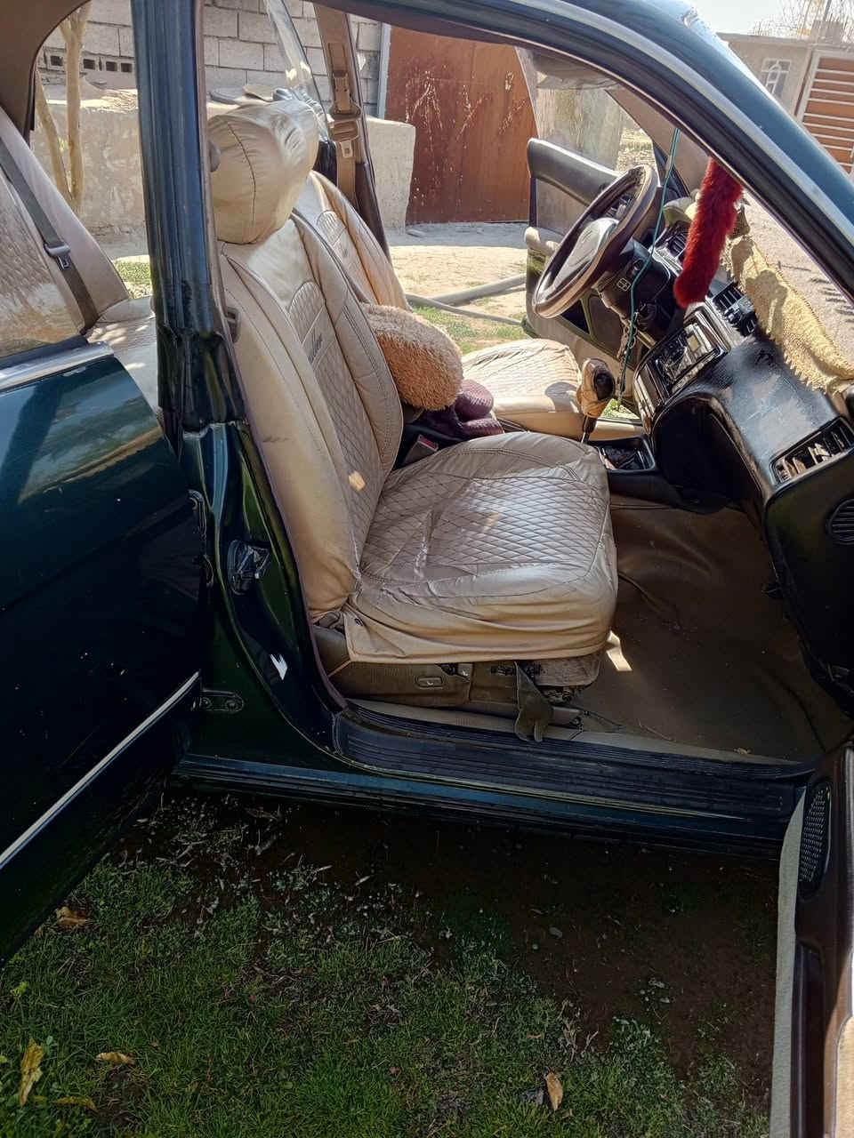 بطه منفصل  عنواني صلاح الدين موديل ٩٢ نضيفه. السنويه ٢٠٢٩ صاحبه موجود بسمي السعر ٥٣ بيه مجال الرقم ***********
