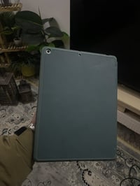 ايباد 7 ايفون نضيف ذاكره 32 بعده جديد الجهاز سعره ١٥٠ 07782288424