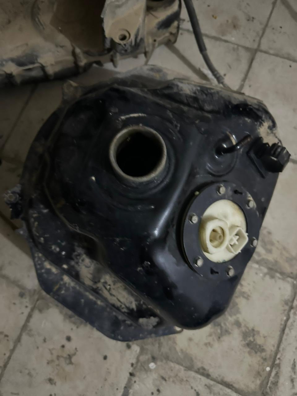 سلام عليكم
عندي تفصيخ تي ماكس 8 شتريد غراض موجود 
***********
