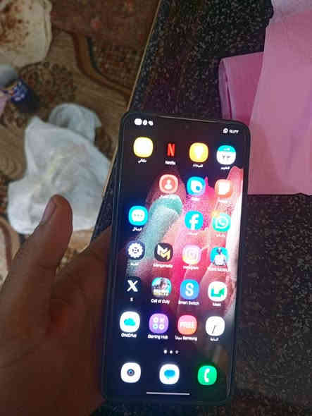 السلام عليكم s21 الترا فايف جي ذاكرة ٢٥٦ عشوائيه١٢ مشكلته كامره واقفه فقط تصليحه مايكلف٤٠ الف بس جهاز نضيف مثل ما موضح للمراوس بوكو x6 برو او ريلمي حديث او ايفون ١١ فما فوق للتواصل فقط واتس او اتصال على هاذ الرقم ما متوفر ماسنجر
***********
