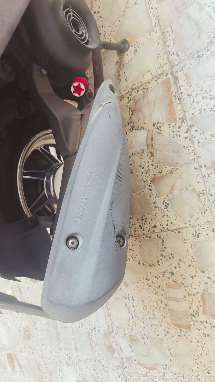 السلام عليكم ماكس عدله صارله فتره طالعه من رمبه الدراجه نضيفه شرط الدراجه ختم واحد ويا المكينه بوشه 49 بلادي الدراجه برغي مامفتوح بيها وللعلم كفرات البلادي ملاتها عندي ضامهن الدراجه سلف اشاير لايت هورن كلهن يشتغلن وشلعه ومعدل السعر خاص العنوان كربلاء بل ملحق خاص مفتوح أو تصال برقم ***********
