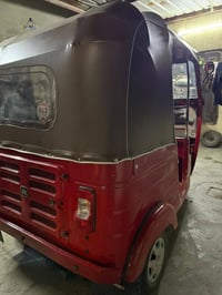 تكتك 2018 • رقم وسنوية • مصبوغة جمالية