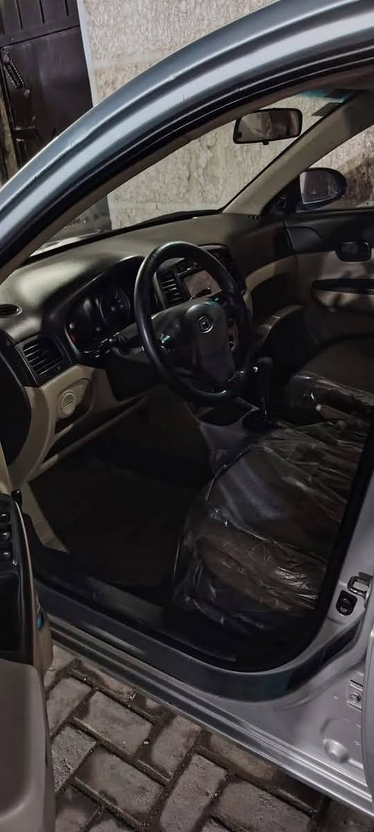 السلام عليكم اكسنت خليجي 2010 نظيفه جدا
محرك كير ممتاز جدا 1600 لا تبخير لا تنقيص

صدر أمامي خلفي جديد

تخم تاير ياباني اصلي + ويل اصلي جديد

غرفتها نظيفه

باتري جديد

كهربائياتها كلها شغاله

تبريد ثلج بمعنى الكلمه

كتلوكات شركه بيها

ماشيا 153

رقم دولي الجديد باسمي سنويه 2029 

سعر 97 ورقه

***********
