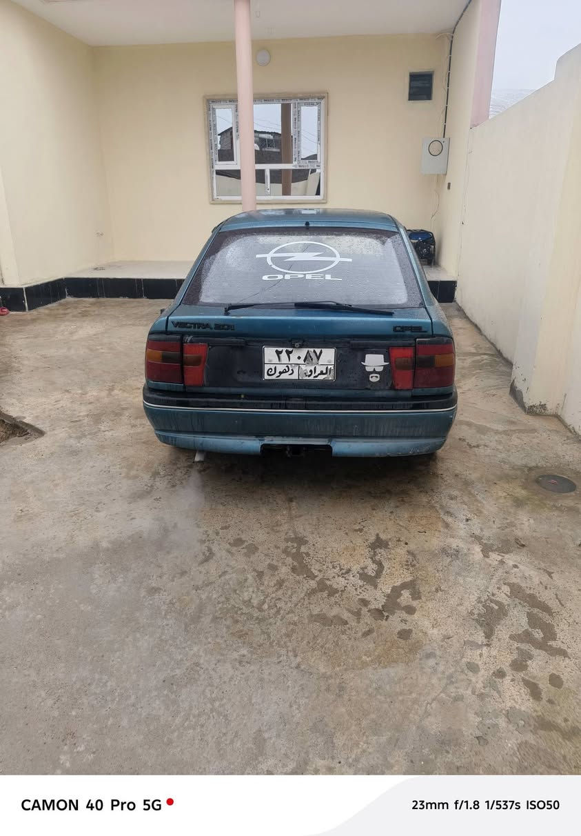 أوبل فكترا موديل 1994 حجم 20 كير محرك شرط مكفولة من الصبغ شرط التحويل والوكالة بدون كابون 
***********
***********
