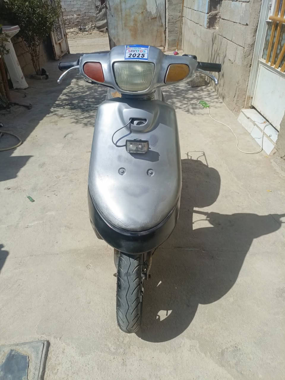 بطه للبيع كلها شغاله سلف هندر عاوزها باتري السعر 175..***********
