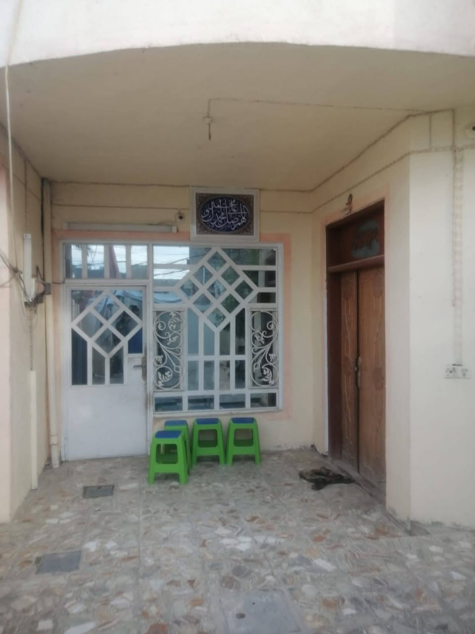 بيت طابو صرف  حي السجاد خلف دائرة الكهرباء  طابق ونص  غرفتين مطبخ حار وبارد  صالتين ثلاث حمامات ستقبال كبير  بناء صب طابوق نهروان المساحة 150م
للبيع  للتواصل *********** ناحية العباسيه خلف المستشفى 
بيت طابو صرف  حي السجاد خلف دائرة الكهرباء  طابق ونص  غرفتين مطبخ حار وبارد  صالتين ثلاث حمامات ستقبال كبير  بناء صب طابوق نهروان المساحة 150م

