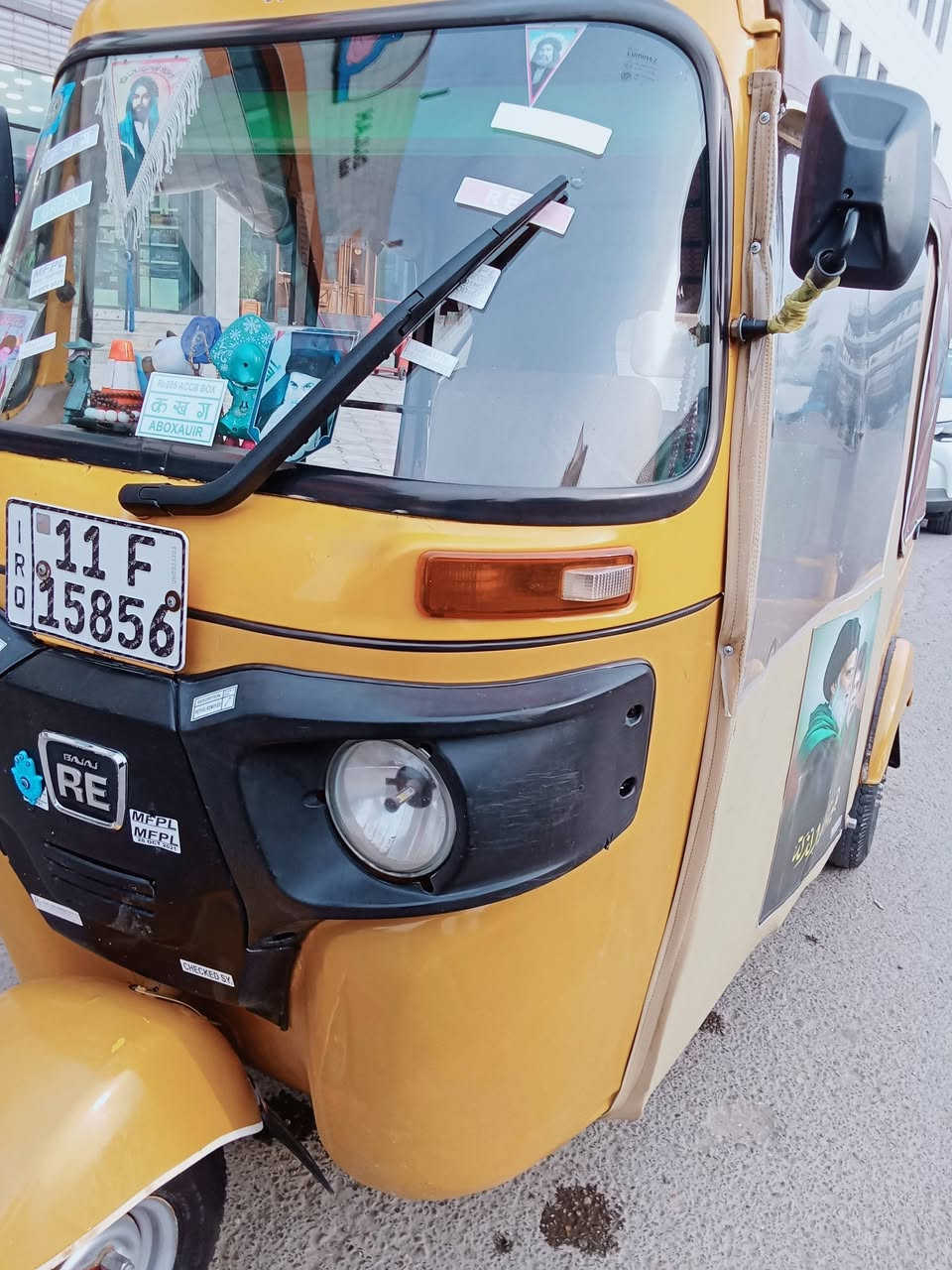 سلام عليكم تكتك البيع موديل 21داخله22كامله كفاله من اي ضربه تكحيلات فقط تكتك خير من الله المكان بغداد الامين المعلمين ***********
