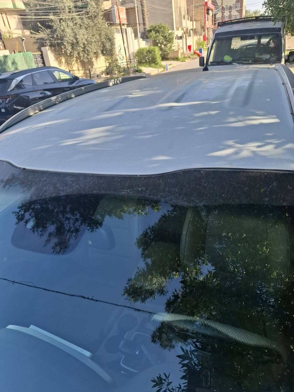 سبورتج موديل ٢٠٢٠
رقم بغداد الجديد مشروع وطني 
ب اسم تحويل ثاني يوم سيارة نظيفه جدا معنى كلمه 
ماشيه ٦٢ شرط الفحص
مكفوله محرك مكينه صدر كله جديد عدا بارد قليل 
الموصفات.
فول عدا بنو راما والكشن الكهربائي والباقي موصفات معروفه
السعر ٢٠٣بيها مجال بسيط
الاتصال ***********
