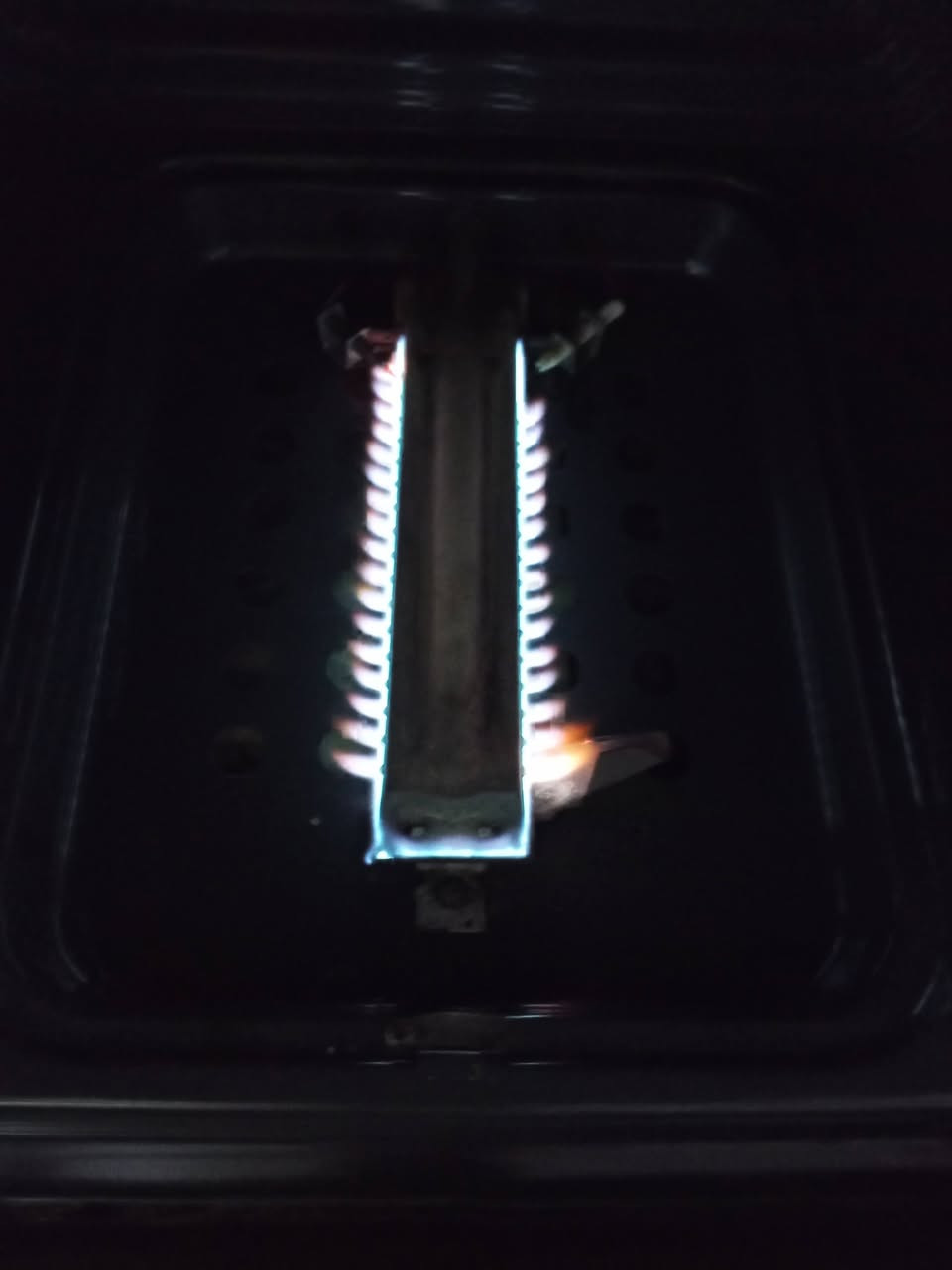 فرن للبيع 
الفوك كهربائي والجوة غازي حراراته عاليه كولش 
قياس 60 &60 
نضيف 
سعرة 125 قفل
ماخذته 350 من الكرادة


**إذا كنت صاحب هذا الإعلان وتريد حذفه لأي سبب، رجاءا أرسل رسالة إلى الدعم الفني**