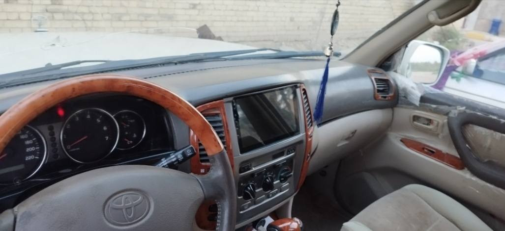 لاندكروزر 2007
فور ويل 
رقم مميز مثنى  بسمي
تبريد 3قطع +ثلاجه
145$
***********
