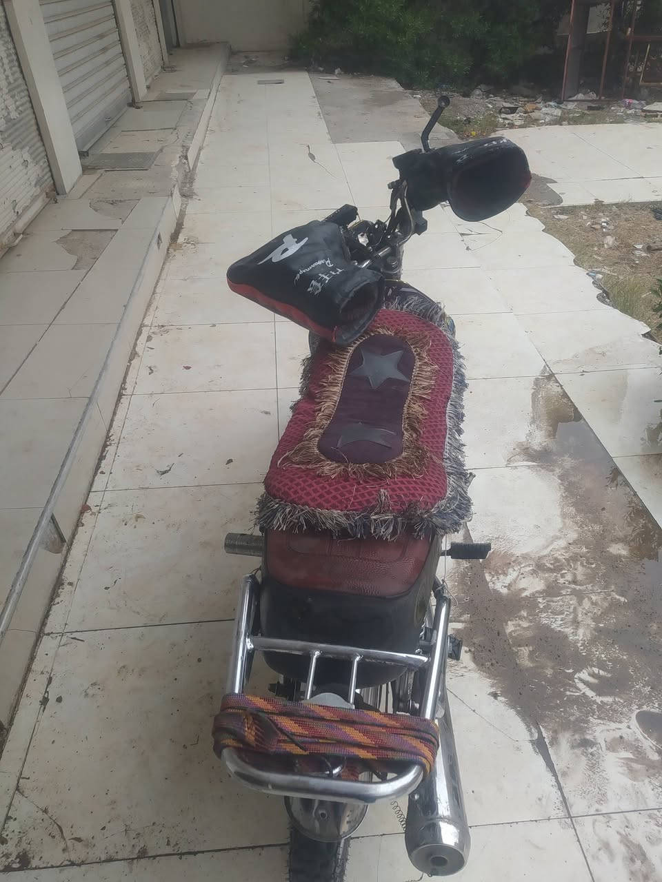 دراجه للبيع
نامي برو هونزدا 5كير
سلف شغال اناره كهرباء كلها مضبوط
عزم ماشاء الله نار 
موديل 2018 منفيس الاصلي بشرط 
مكينه صوت ناعم مابيها مشكلة
سعرر 290 الف 
مكان اربيل طيراوه 
للتواصل ***********
