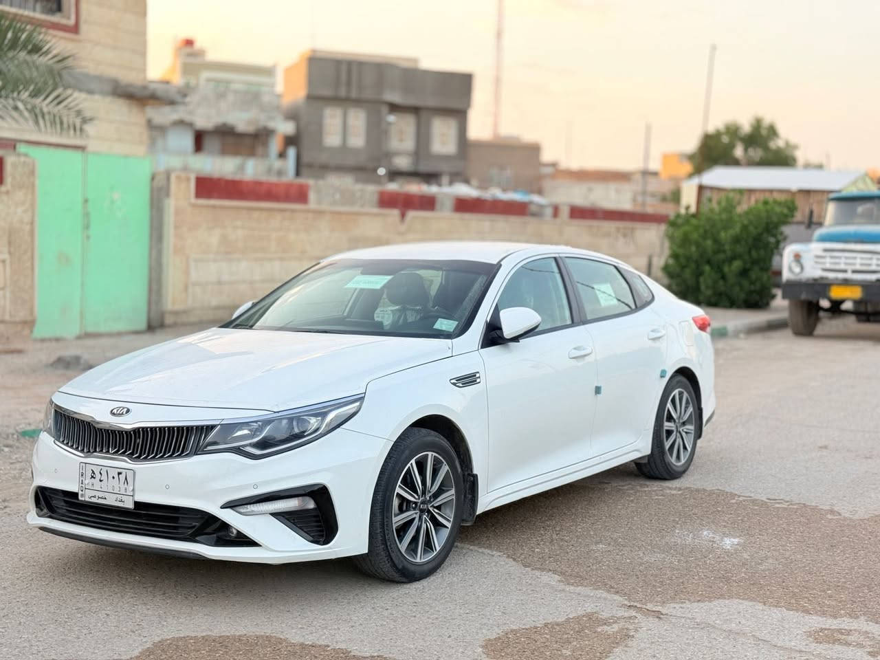 السلام عليكم كيا اوبتيما 2020 خليجي رقم بغداد بأسمي تحويل مباشر مكفوله كفاله من كلشي فول مواصفات من عده البصمه 
السياره جاهزه من كل النواحي المكان السماوه للاستفسار؛***********
السعر 210 وبيهه مجال

