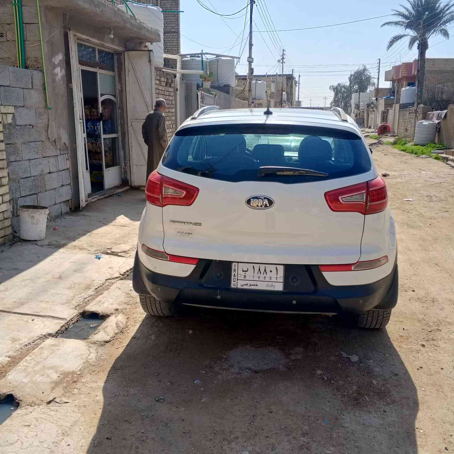 السلام عليكم كيا سبورتج2011 خليجي فول موصفات  رقم بغداد باسمي بيها باب  الوره عكس السايق بي صبغ  مكاني بغداد 

0781 682 4472
