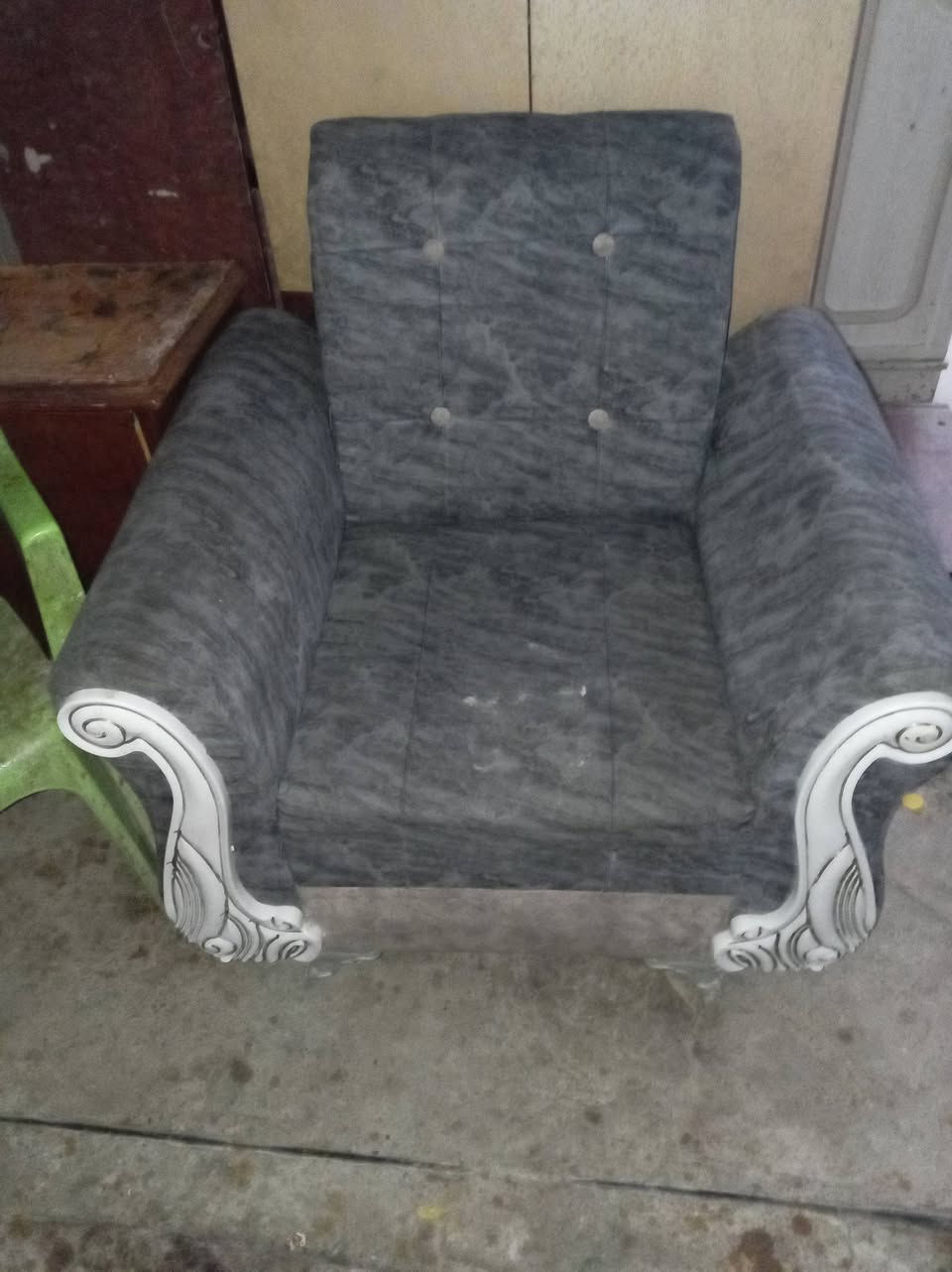 بسم الله الرحمن الرحيم توكلنا على الله تخم ٣ كرويتات ٢ كراسي السعر ١٥٠
كنتور ٥ أبواب السعر ١٥٠ بي مجال
مجمدة حجم وصط السعر ١٧٥ وبي مجال
طبلات خشب السعر ٣٥
كنفيره حجم كبير السعر ٨٥


**إذا كنت صاحب هذا الإعلان وتريد حذفه لأي سبب، رجاءا أرسل رسالة إلى الدعم الفني**