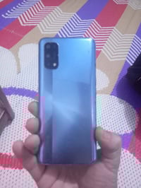 ريلمي 7 برو • 128 جيجا • ظهر مفطر