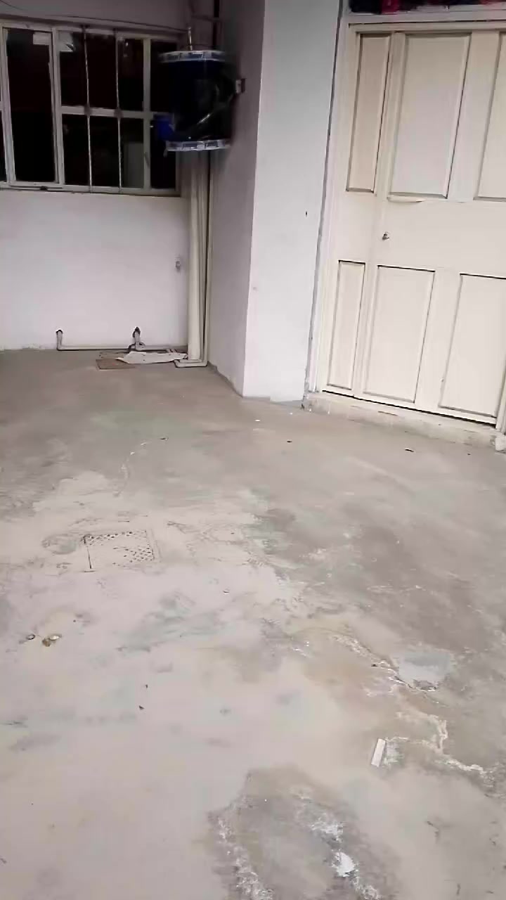 مشمل طابق ارضي 120 واسطي قرب مجمع المدارس غرفتين نوم واستقبال وهول ومطبخ ومجمع صحيات وگراج ايجارة 275 يشمل الماء والكهرباء للاستفسار ***********
