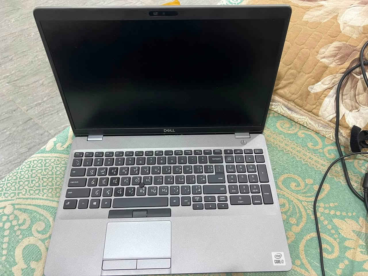 نظافة 95%
✨ مناسب للمهندسين المصممين المبرمجين والالعاب 🖥️.

المواصفات 

🔘 المعالج: Core i7-10610U (الجيل العاشر)
🔘 الرام: 8GB قابلة للتطوير
🔘 التخزين: 256GB SSD. قابل للتطوير
🔘 كرت شاشة داخلي: Intel Graphics
🔘 كرت شاشة خارجي: NVIDIA Quadro P520 2GB
🔘 الشاشة: 15.6 إنج FHD
🔘 كيبورد: عربي / إنكليزي مضيء (ليزري)

السعر 475 الف 
للتواصل واتساب ***********
