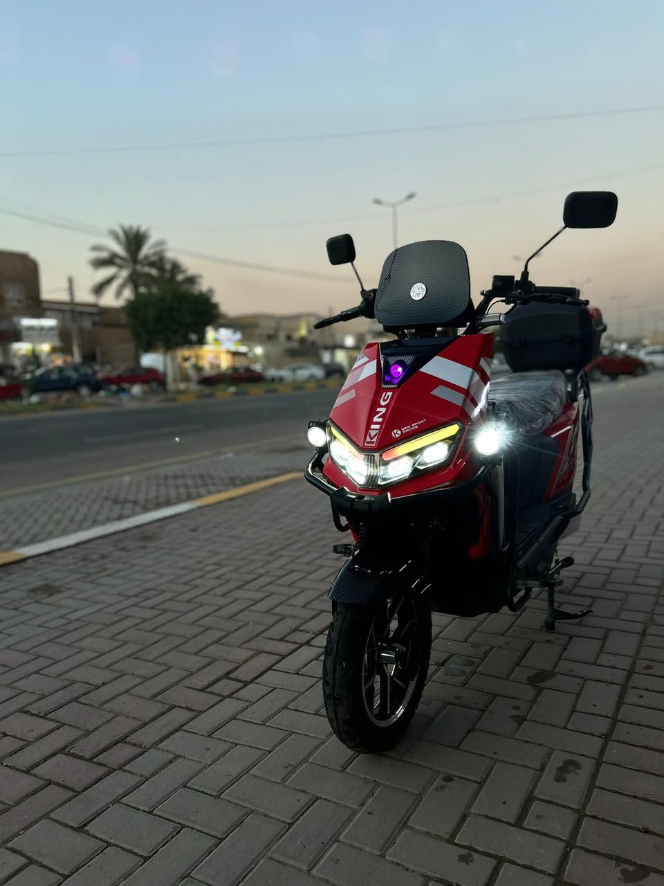 بطاريات 🔋 عدد6
نضام R 

نضام P 

منفذ تايبسي للشحن الجهاز 

لد زنون 

موديل 25/26

بلوتوث سماعات وياها بصمتين دراجه جديده السعر 900 و بيها مجال للشراي مكاني بغداد الغزاليه


**إذا كنت صاحب هذا الإعلان وتريد حذفه لأي سبب، رجاءا أرسل رسالة إلى الدعم الفني**