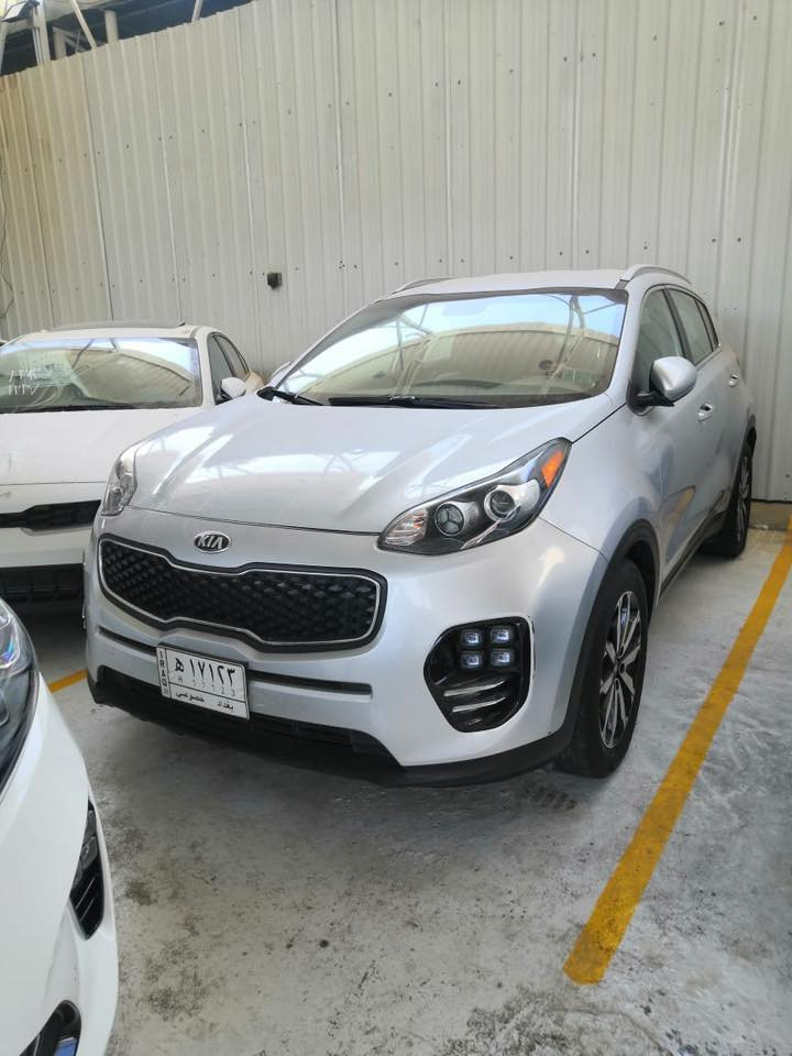 كيا سبورتج 2017
وارد امريكي 
رقم بغداد
الحادث موضح بالصور 
ماشيه99
 
مكان السياره بغداد 
للاستفسار التواصل على الرقم ***********
