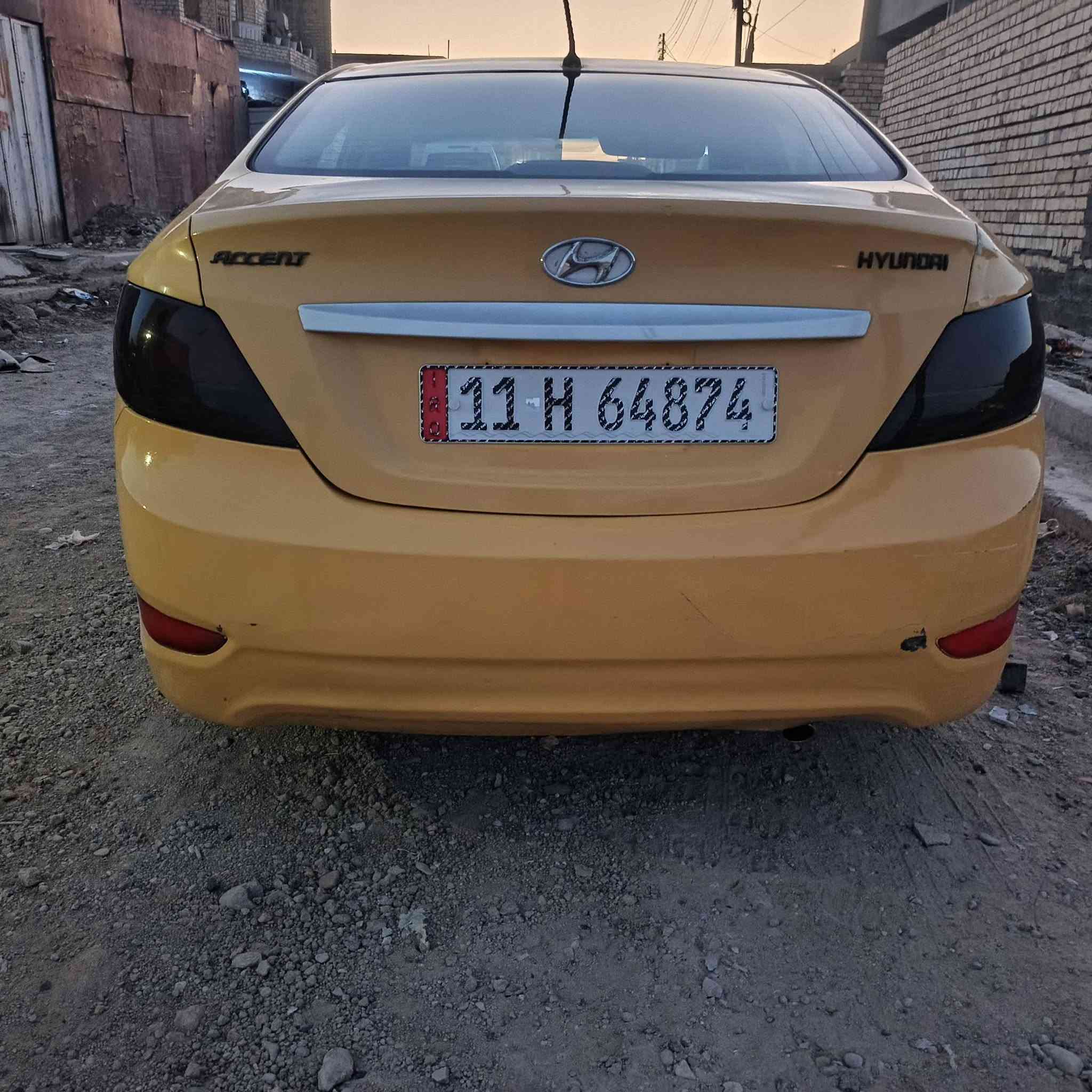 السلام عليكم اكسنت موديل 16 صفرها وغرامات وارد خليجي محرك 1600 بوكاني بغداد المشتل السعر 74 ثانويه 30 هزه ما ساقطه جير محرك تبريد خير من الله     ***********
