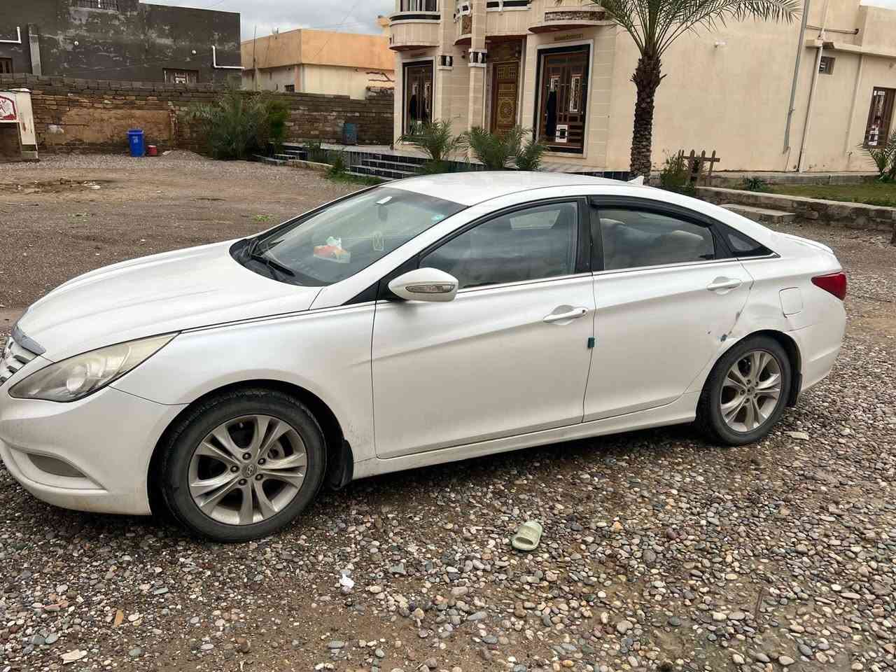 السلام عليكم 
سوناتا 2010 خليجي محرك 2400دوش المرغوب
مبدل فقط كاز كيت 
كيرر شرط صدر جديد تخم تايرر تبريد ثلج ❄️ 
تدفئة اشايرر بل امراية بعد بيهاا هواي مواصفات 
السياره بسمي شرط التحويل والغرامه سنويه لل2028
مكانهاا بيجي البوطعمه ‭0781 875 8374‬ السونارر مرفوق معاا الصورر السعرر 107$
