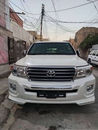 للبيع لاندكروز جكسارة   لاندكروز 2013 كاز درع مصفحة  رقم بغداد انكليزي...