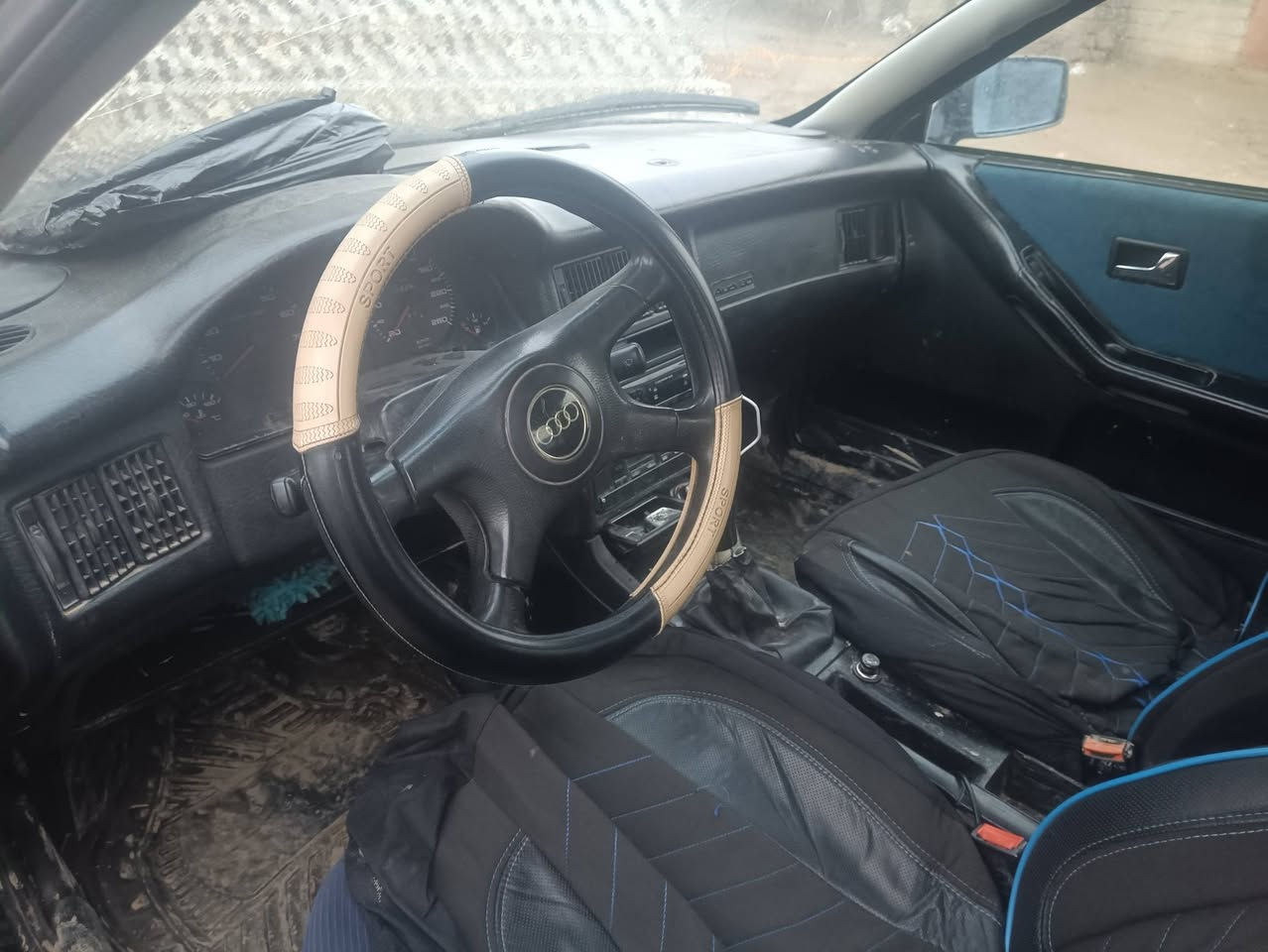 السلام عليكم اودي جديده سياره جاهزه وكاله وتحويل أسعر 20وبيه مجال ابيع نقد فقط رقم  ***********
