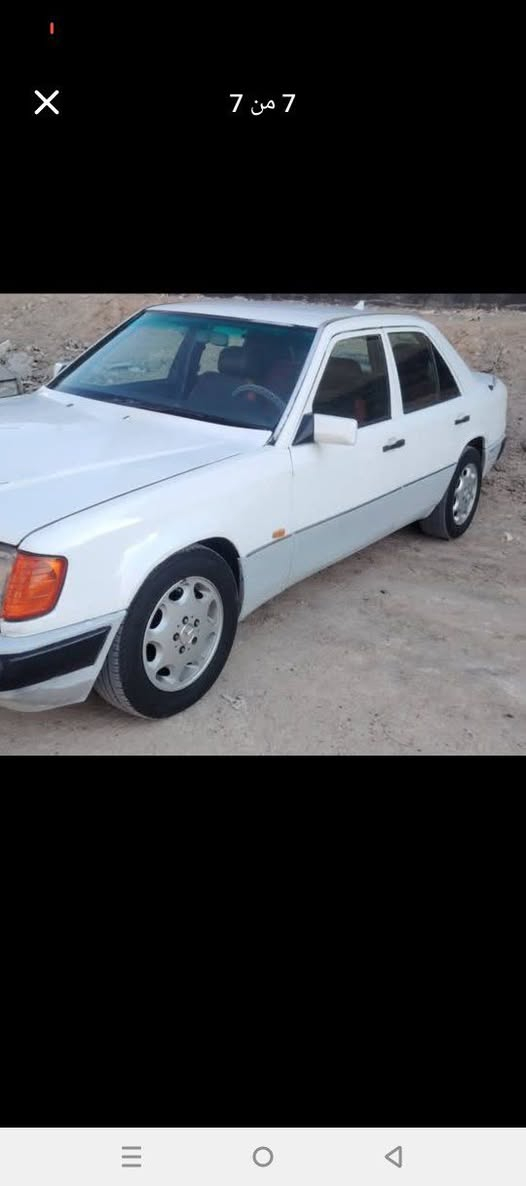 السلام عليكم 

مارسيدس دب للبيع او مراوس رقم انبار انكليزي 

كير ومحرك بطه ديلكو المرغوب  شرط تخم تاير كهربائيات كلها شغاله خويس ماكو مضبوقه عام للجماليه السعر 41وبيها مجال العنوان الانبار طريق العامريه للاستفسار الاتصال ‏‪***********‬‏
