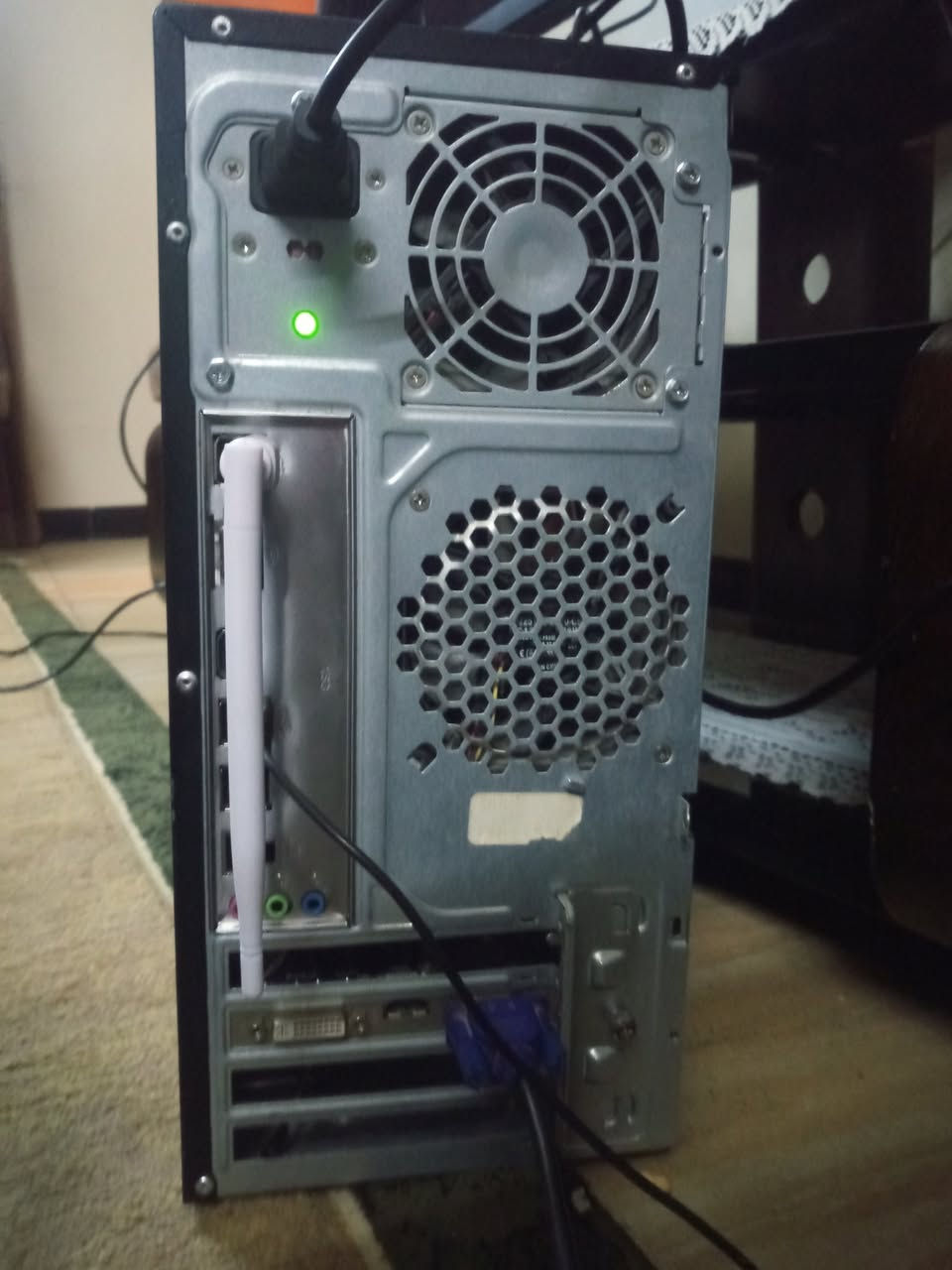 سلام عليكم  حاسبه للبيع مواصفاتها كالاتي

cpu intel core i5 2500 تكدر تطور المعالج لل i7 3790k

ram 16gb ddr3 kingston

بيها مساحتين تخزينيات وحده ssd kingston 128gb للنظام و 500gb hdd westren digtal purple لتخزين الالعاب

كرت الشاشه gt 420 

تكدر تسوي بيها اي شي 

سعرها 95 الف وملحقاتها كيبل بور و usb wifi الف للتواصل خاص مال ماسنجر


**إذا كنت صاحب هذا الإعلان وتريد حذفه لأي سبب، رجاءا أرسل رسالة إلى الدعم الفني**