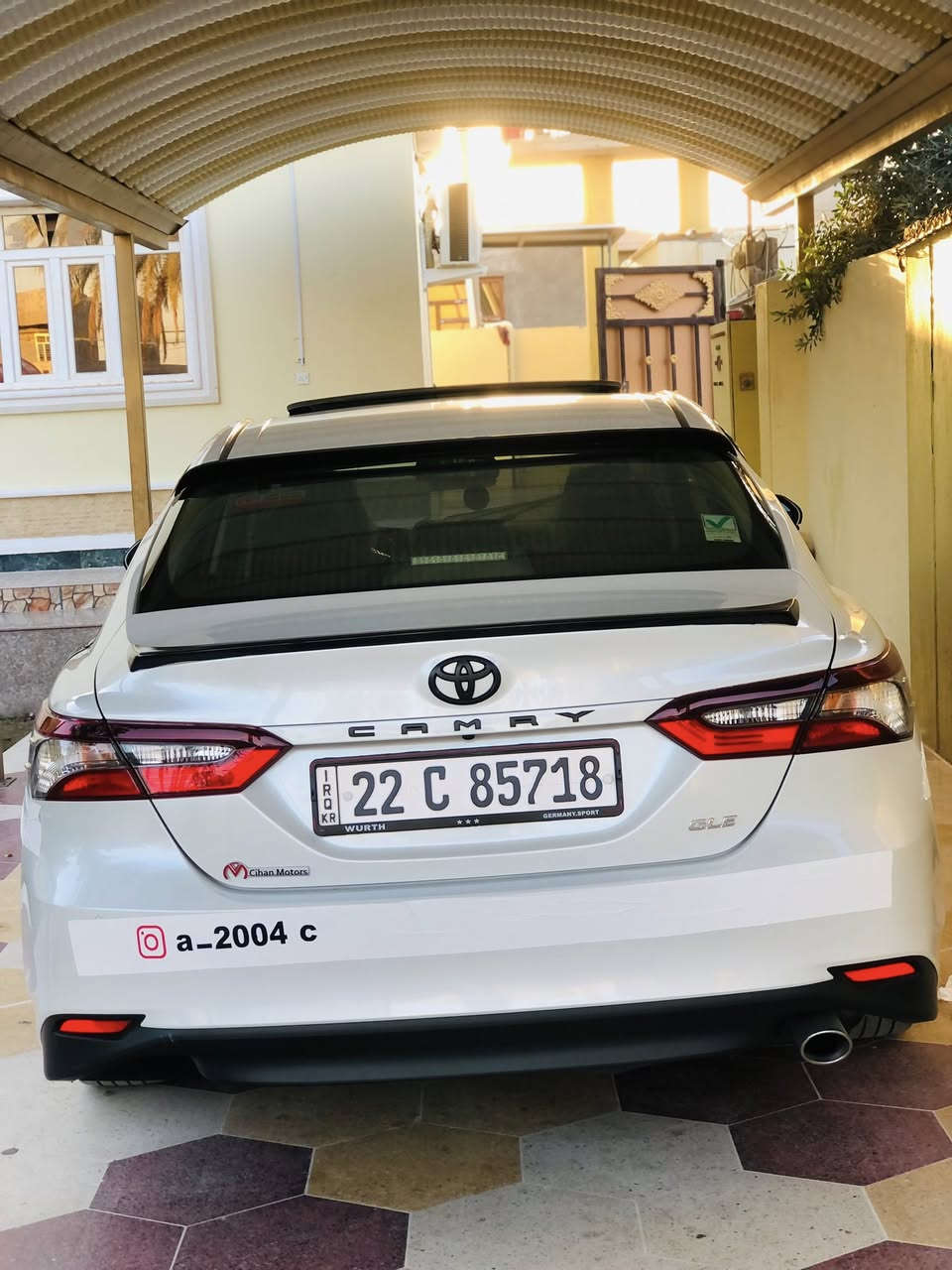 كامري ( GLE بانزين (خليجي )
موديل :2023 فول فول مواصفات سلايت 
رقم اربيل باسمي
ماشية : 71الف
المواصفات 
فتحة 
بصمة 2
تحكم ستيرن جهتين 
سايد بريك كهرباء 
نظام ايكو 
نظام Apple CarPlay
شاحن موبايل 
برده خلفيه كهرباء 
حساسات امامية + خلفيه 
مري شفط كهرباء 
اشاير بالمري 
قطعتين تبريد 
شاشة 
كامره 
مكينة 2500
لايت زنون 
لد امامي 
بلوجكتور زنون 
كشن كهرباء 
داخل بيجي 
بارد بلجاملغ الخلفي جهت الصدر صورتها بلمنشور
السعر ٢٤٥
مكان السياره الرمادي حصيبه الشرقيه 
رقم صاحب سيارة***********
