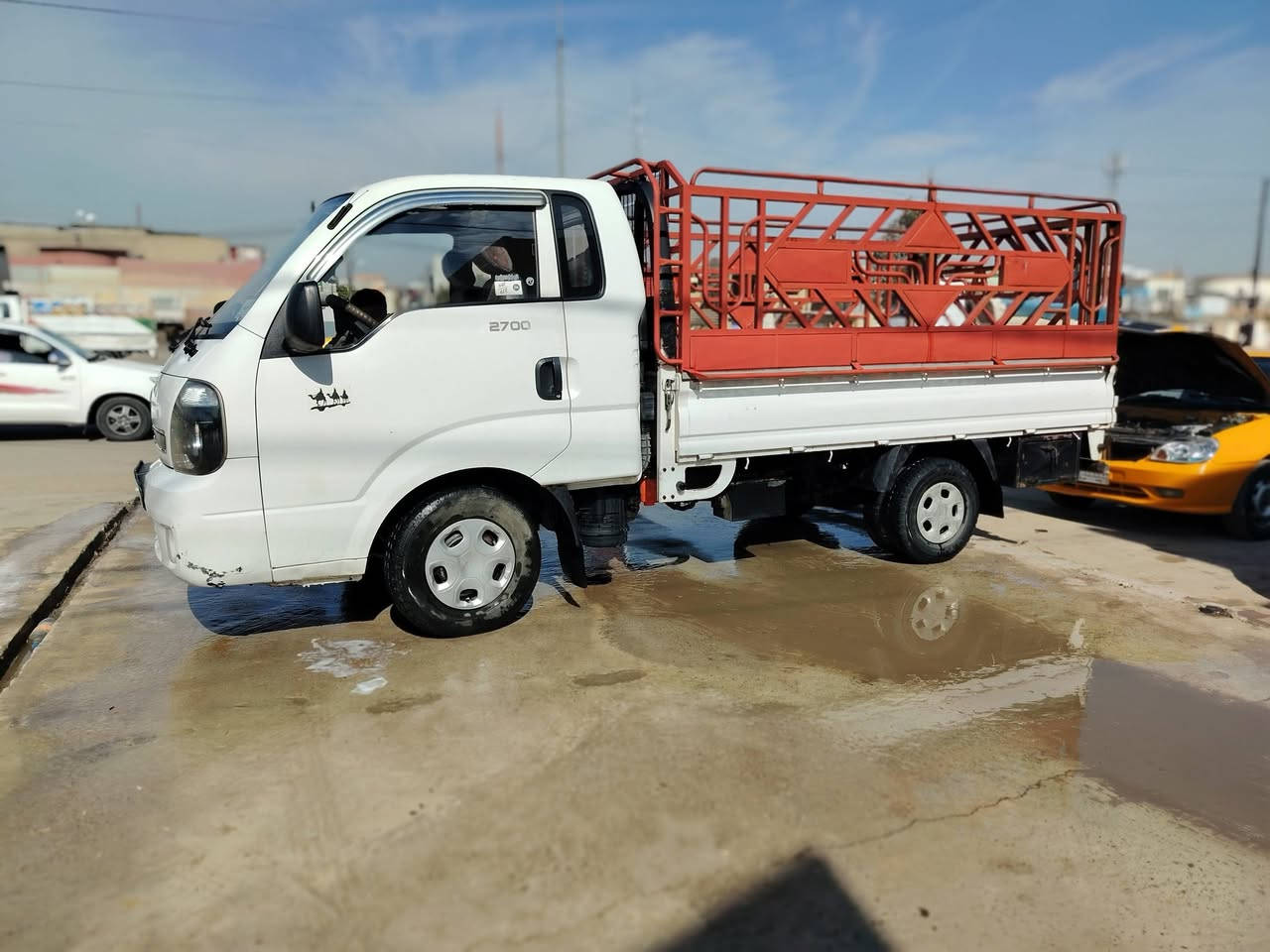 كياالبيع2700 موديل 2014 موصل جانب اليمن ***********
