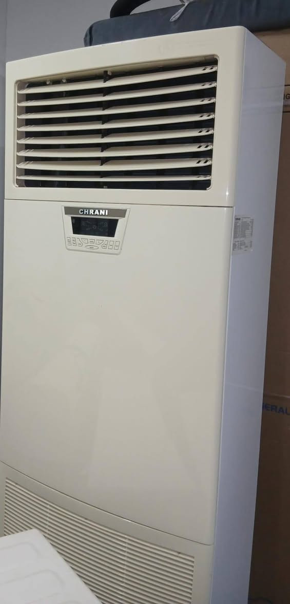 2سبالت 3 طن سعر الواحد 500 + سبلت طنين وسدس نوع LG السعر 400 نظيفات وكاملات مع البواري خاص او واتساب ***********
