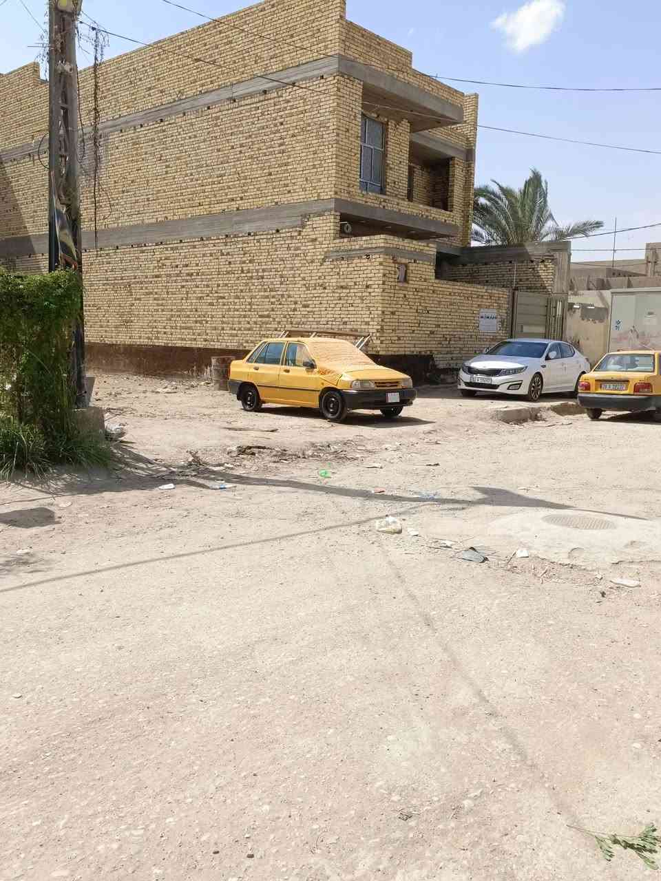 سلام عليكم سايبة موديل 14 مصفرة هيئة غرامة سنوية ل27 مكينة كير كفالة كشرها نضيف خياسات مابيها سيارة بطانتها حلوة شواصي حلوات مكاني ديوانية سعر 28 وبيها مجال قليل للاستفسار ‏‪***********‬‏

