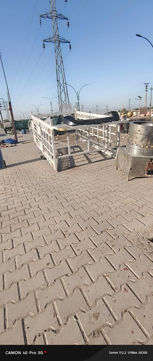 محجر  كيه منغولي مستعمل شي قليل السعر ٤٠٠ وبي مجال شي قليل ديالى ناحية العضيم ***********

